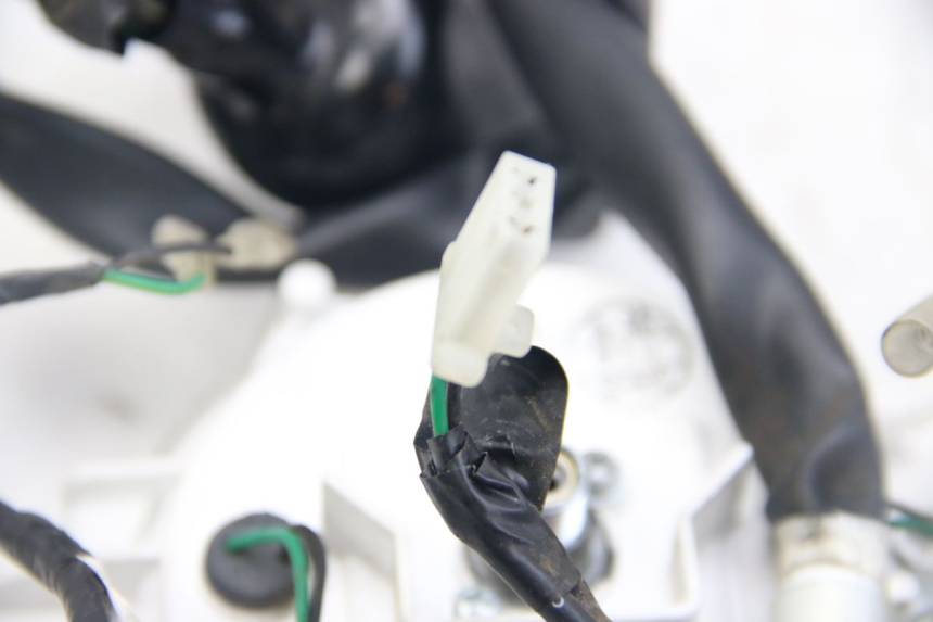 photo de CONTADOR HONDA VISION NSC R 50 (2013 - 2015) - Pontos de fixação