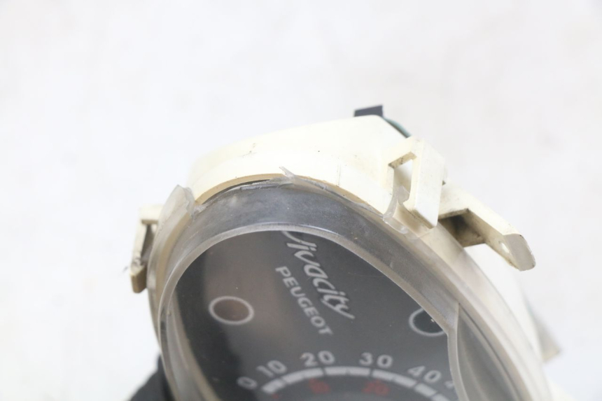photo de CONTADOR PEUGEOT VIVACITY 50 (2004 - 2009) - Zoom do estado de desgaste