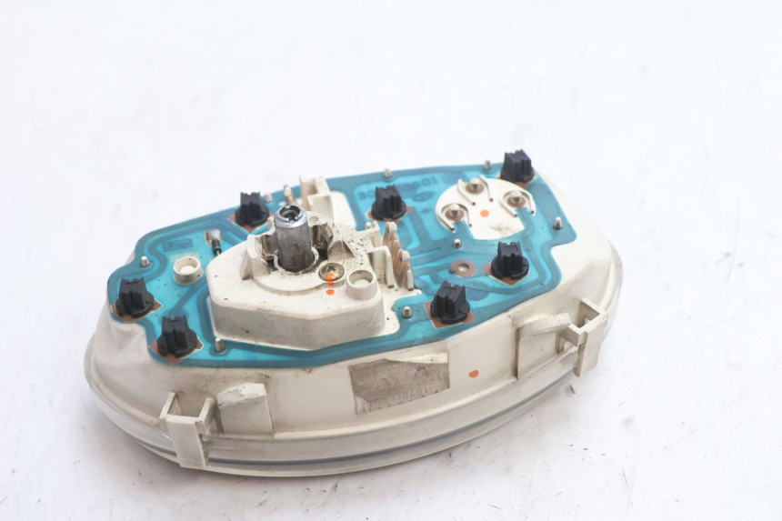 photo de CONTADOR  PEUGEOT VIVACITY 50 (1998 - 2003) - Pontos de fixação