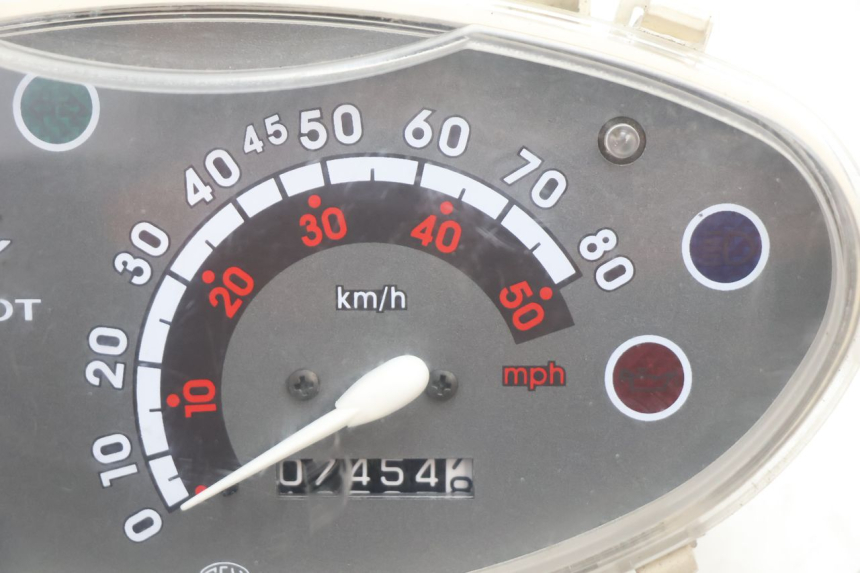 photo de CONTADOR PEUGEOT VIVACITY 50 (2004 - 2009) - Zoom do estado de desgaste