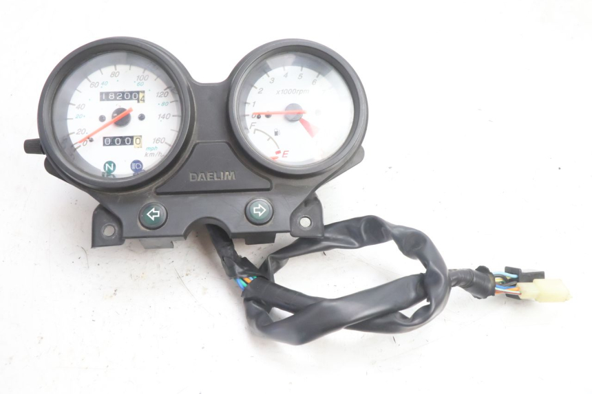 photo de CONTADOR DAELIM VJ ROADWIN 125 (2004 - 2007) - Vista principal