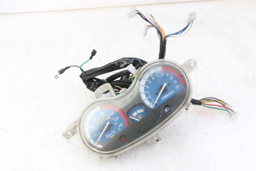 photo de CONTADOR VONROAD YIBEN 125 (2006 - 2010) - Vista principal