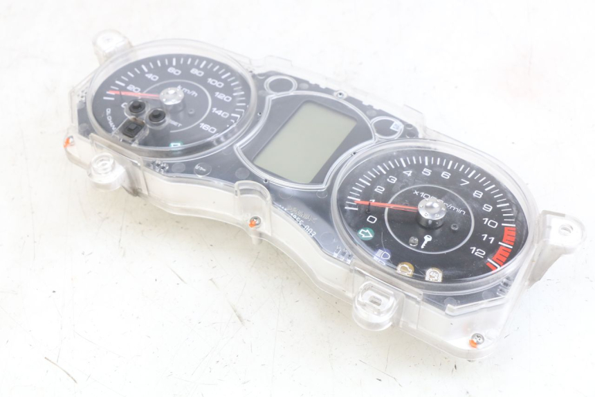 photo de CONTADOR YAMAHA X-MAX XMAX 125 (2010 - 2013) - Pontos de fixação