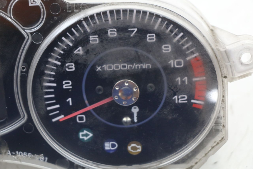 photo de CONTADOR YAMAHA X-MAX XMAX 125 (2010 - 2013) - Zoom do estado de desgaste