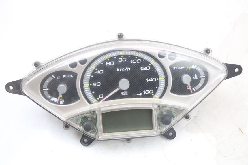 photo de CONTADOR  YAMAHA XMAX X-MAX 125 (2006 - 2009) - Vista principal