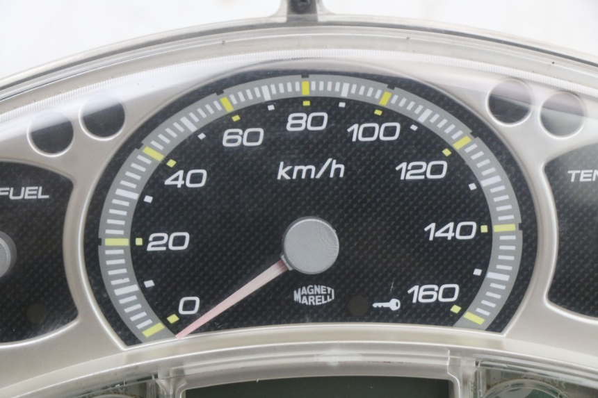 photo de CONTADOR  YAMAHA XMAX X-MAX 125 (2006 - 2009) - Zoom do estado de desgaste