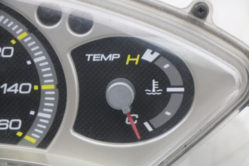 photo de CONTADOR  YAMAHA XMAX X-MAX 125 (2006 - 2009) - Outro ângulo de visão