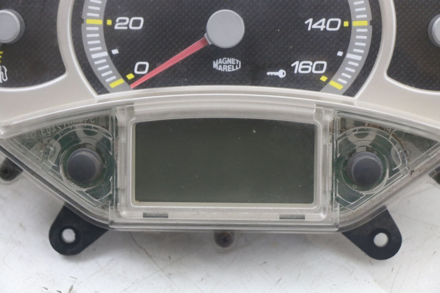 photo de CONTADOR  YAMAHA XMAX X-MAX 125 (2006 - 2009) - Ampliação técnica