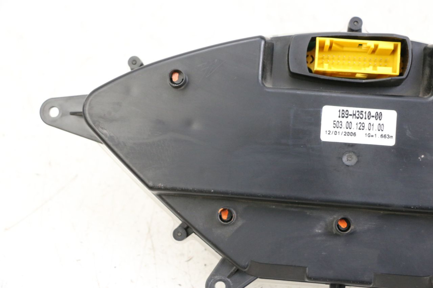 photo de CONTADOR  YAMAHA XMAX X-MAX 125 (2006 - 2009) - Zoom do estado de desgaste