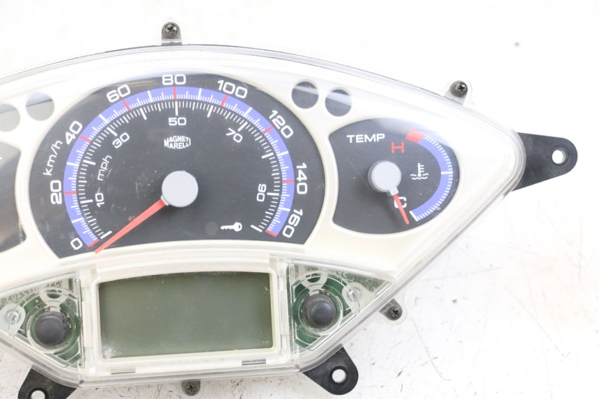 photo de CONTADOR  YAMAHA XMAX X-MAX 125 (2006 - 2009) - Peça verificada