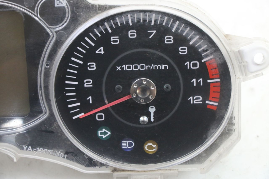 photo de CONTADOR YAMAHA X-MAX XMAX 125 (2010 - 2013) - Ampliação técnica