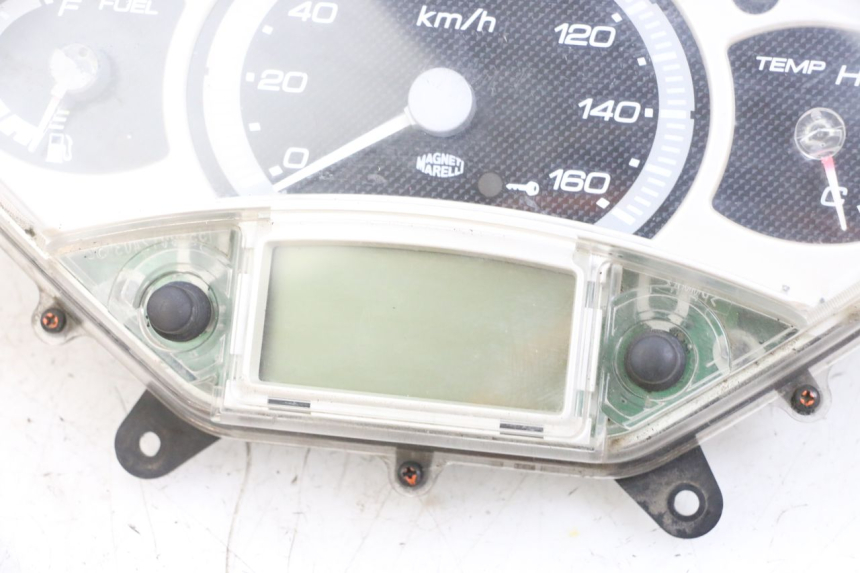 photo de CONTADOR  YAMAHA XMAX X-MAX 125 (2006 - 2009) - Vista principal