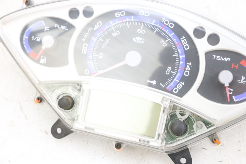 photo de CONTADOR  YAMAHA XMAX X-MAX 125 (2006 - 2009) - Zoom de qualidade