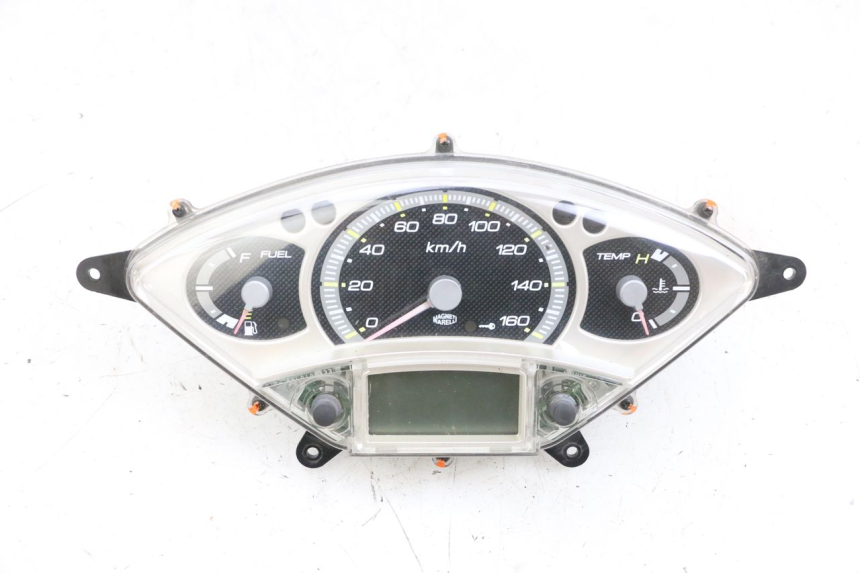 photo de CONTADOR  YAMAHA XMAX X-MAX 125 (2006 - 2009) - Vista principal