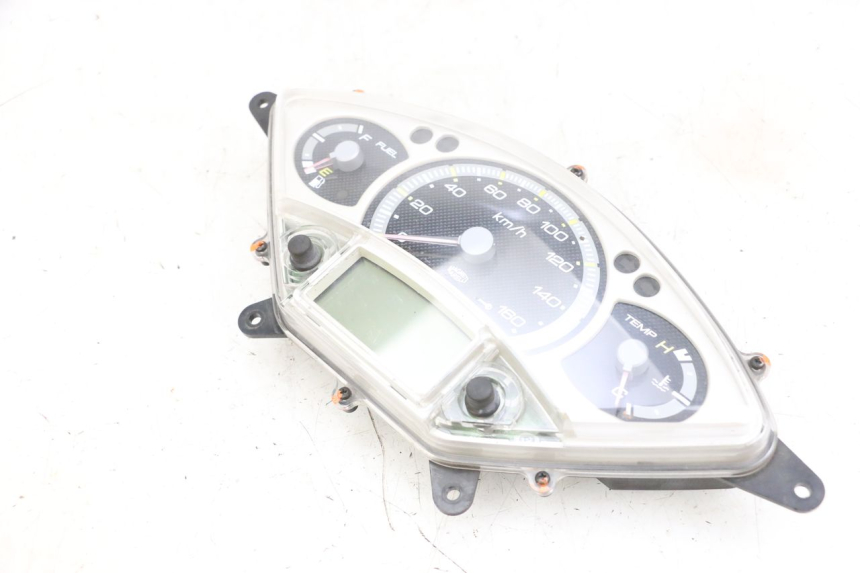 photo de CONTADOR  YAMAHA XMAX X-MAX 125 (2006 - 2009) - Peça verificada