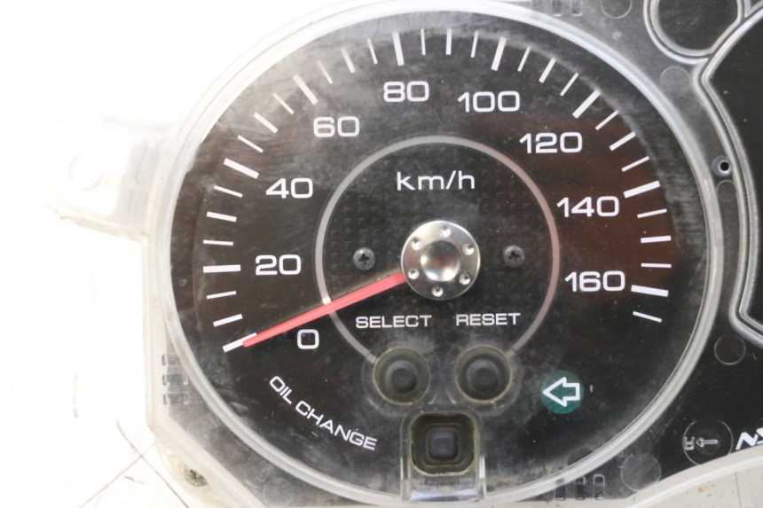 photo de CONTADOR YAMAHA X-MAX XMAX 125 (2010 - 2013) - Detalhe da peça