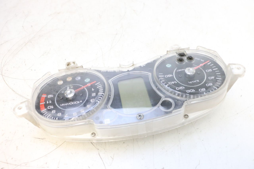 photo de CONTADOR YAMAHA X-MAX XMAX 125 (2010 - 2013) - Pontos de fixação