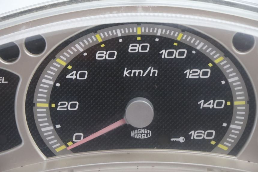 photo de CONTADOR  YAMAHA XMAX X-MAX 125 (2006 - 2009) - Zoom do estado de desgaste