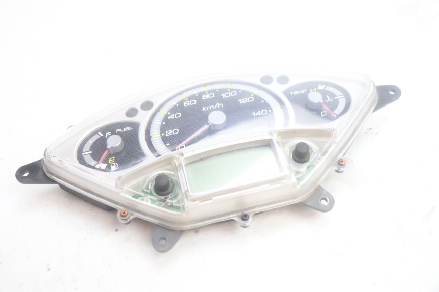 photo de CONTADOR  YAMAHA XMAX X-MAX 125 (2006 - 2009) - Vista geral