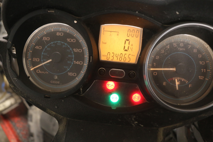 photo de CONTADOR PIAGGIO XEVO - X EVO 125 (2007 - 2017) - Ampliação dos componentes