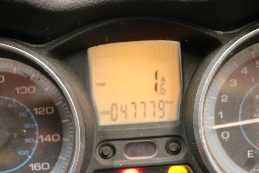 photo de CONTADOR PIAGGIO XEVO - X EVO 125 (2007 - 2017) - Vista geral