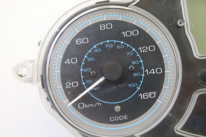 photo de CONTADOR PIAGGIO XEVO - X EVO 125 (2007 - 2017) - Zoom do estado de desgaste