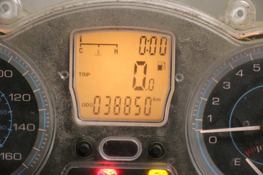 photo de CONTADOR PIAGGIO XEVO - X EVO 125 (2007 - 2017) - Pontos de fixação