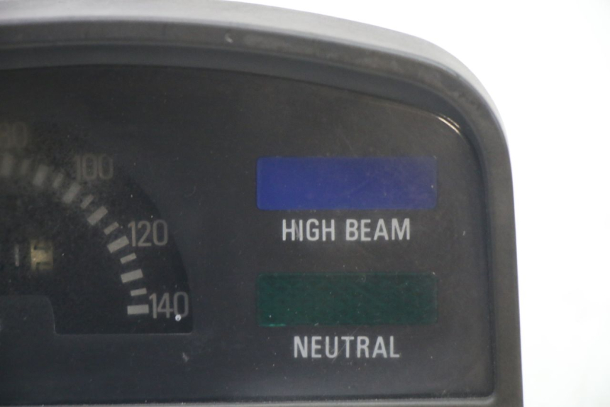 photo de CONTADOR YAMAHA SR 125 (1982 - 2003) - Zoom do estado de desgaste