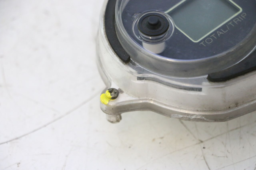 photo de CONTADOR YAMAHA YP MAJESTY 125 (2002 - 2006) - Vista de perfil
