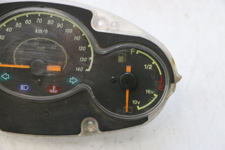 photo de CONTADOR YAMAHA YP MAJESTY 125 (2002 - 2006) - Vista principal