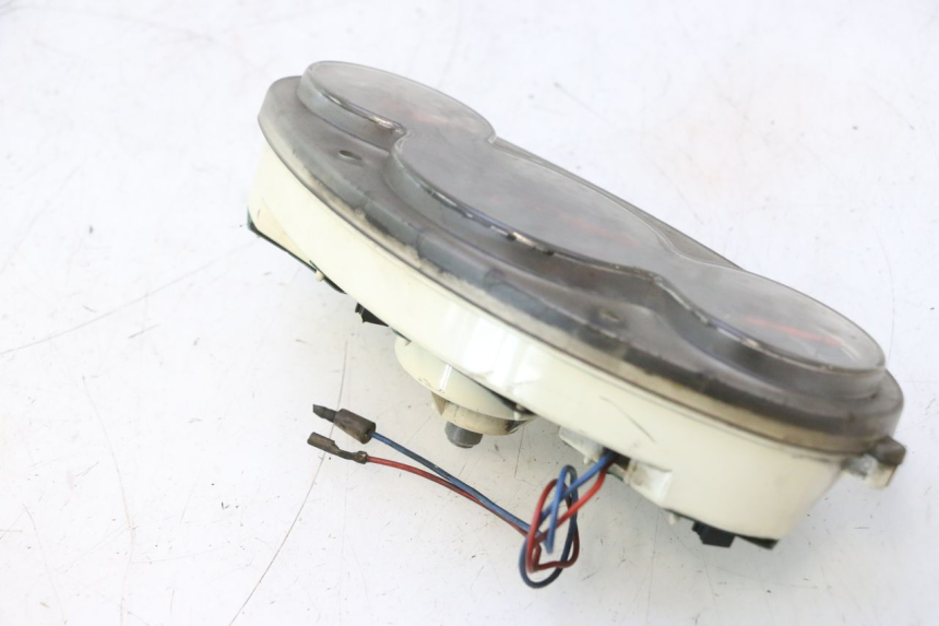 photo de CONTADOR  YAMAHA YP MAJESTY 125 (1998 - 2001) - Detalhes característicos