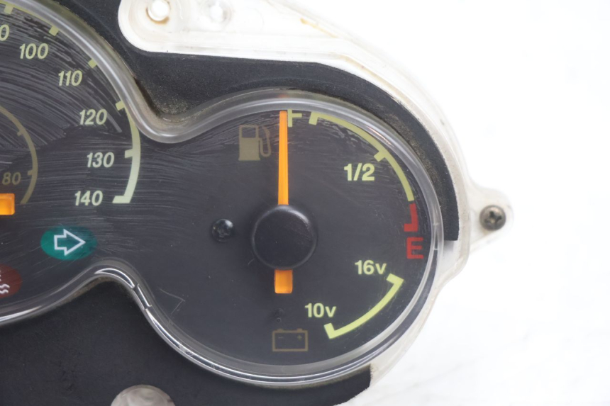 photo de CONTADOR YAMAHA YP MAJESTY 125 (2002 - 2006) - Outro ângulo de visão