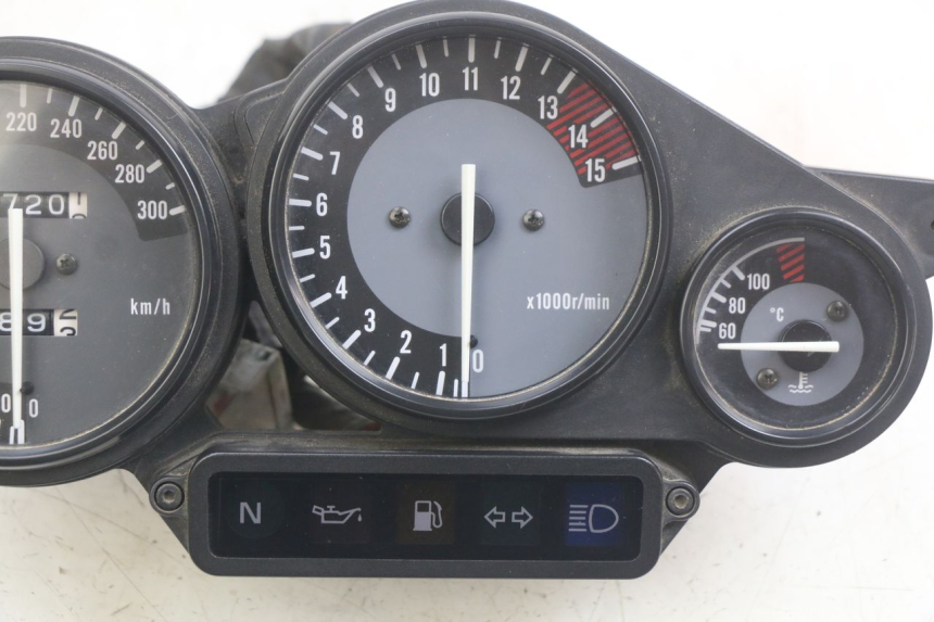 photo de CONTADOR  YAMAHA YZF R THUNDERCAT 600 (1996 - 2003) - Detalhe da peça