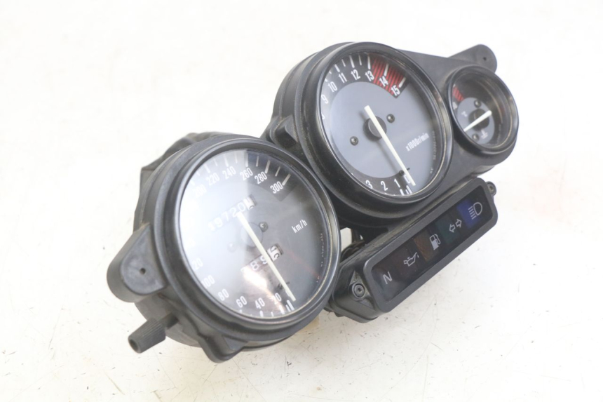 photo de CONTADOR  YAMAHA YZF R THUNDERCAT 600 (1996 - 2003) - Detalhes característicos