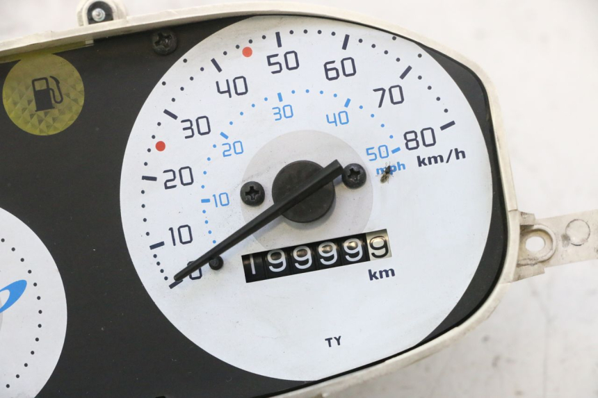 photo de CONTADOR  PIAGGIO ZIP 2T 50 (2009 - 2019) - Detalhe da peça