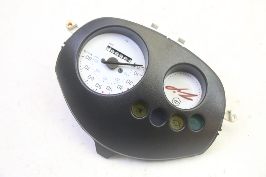 photo de CONTADOR PIAGGIO ZIP 4T 50 (2018 - 2020) - Ampliação técnica