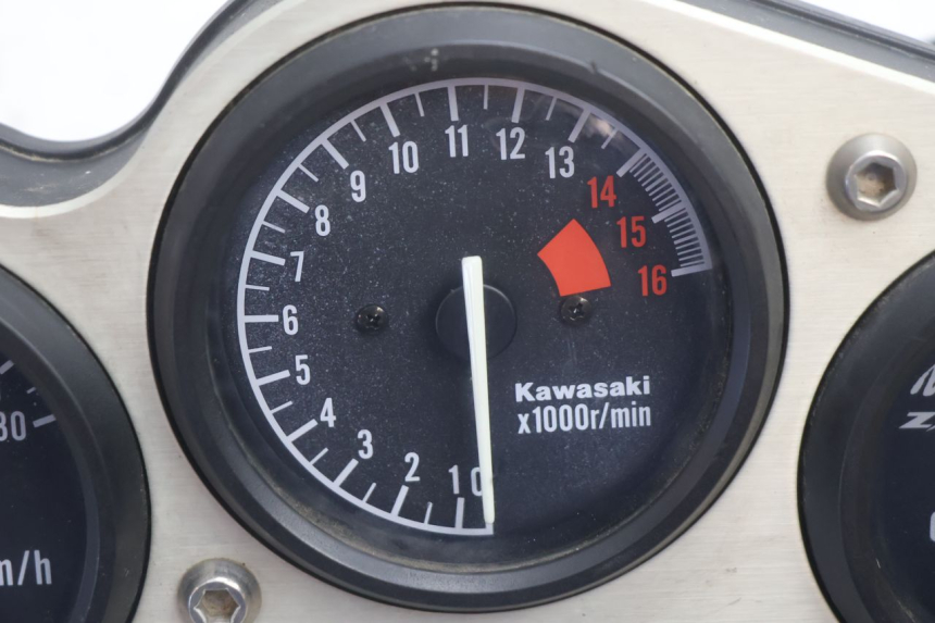 photo de CONTADOR KAWASAKI ZX-6R ZX6R 600 (1995 - 1997) - Outro ângulo de visão