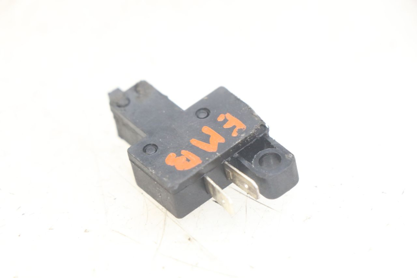 photo de INTERRUPTOR DE EMBREAGEM HONDA CBR F SC25 1000 (1989 - 1992) - Zoom do estado de desgaste