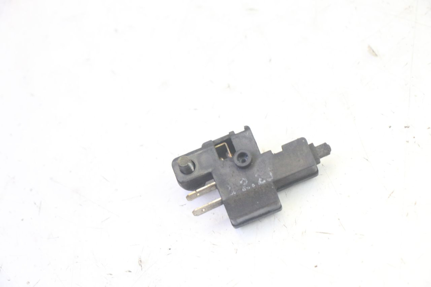 photo de INTERRUPTOR DE EMBREAGEM SUZUKI DL V STROM 1000 (2002 - 2007) - Zoom do estado de desgaste