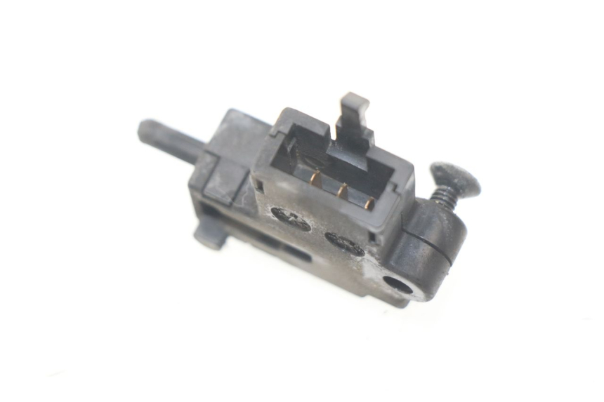 photo de INTERRUPTOR DE EMBREAGEM YAMAHA FJR ABS 1300 (2006 - 2012) - Zoom do estado de desgaste