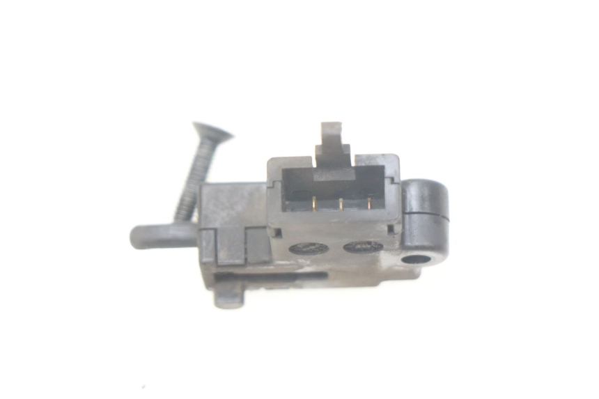 photo de INTERRUPTOR DE EMBREAGEM YAMAHA FJR ABS 1300 (2006 - 2012) - Zoom do estado de desgaste