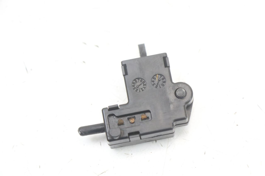 photo de INTERRUPTOR DE EMBREAGEM YAMAHA FJR ABS 1300 (2006 - 2012) - Detalhe da peça