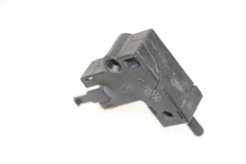 photo de INTERRUPTOR DE EMBREAGEM YAMAHA FZ6 N FAZER 600 (2004 - 2006) - Detalhe da peça
