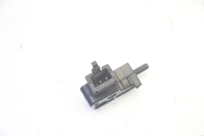 photo de INTERRUPTOR DE EMBREAGEM YAMAHA TDM ABS 900 (2002 - 2014) - Ampliação técnica