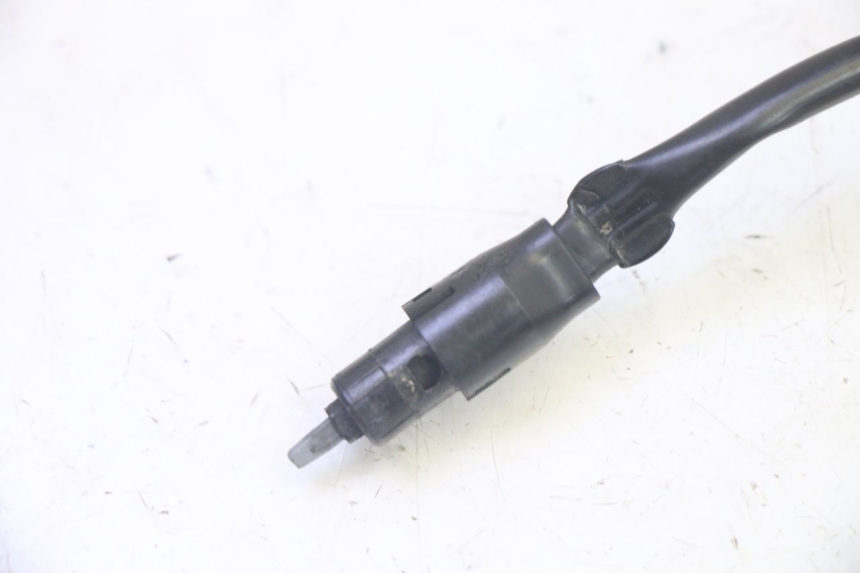 photo de INTERRUPTOR DE EMBREAGEM YAMAHA TTR 125 (2000 - 2020) - Zoom do estado de desgaste