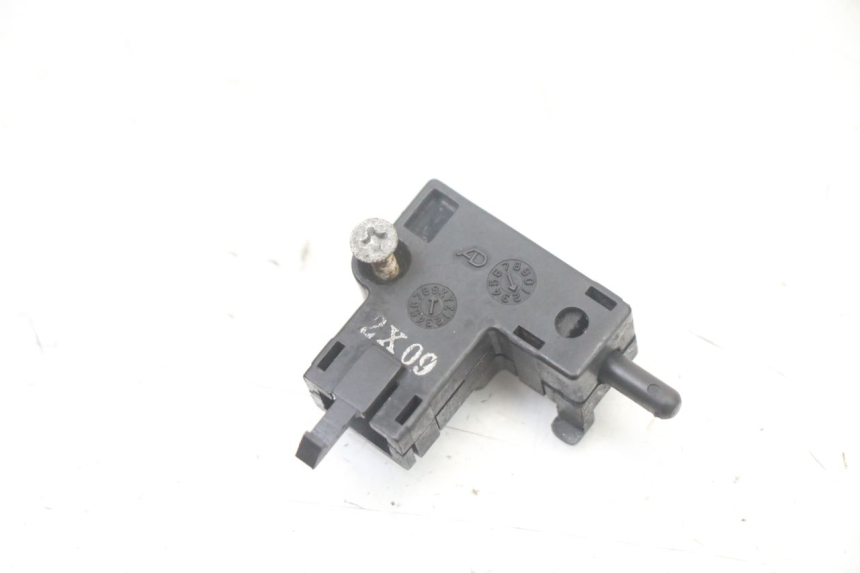 photo de INTERRUPTOR DE EMBREAGEM YAMAHA FZS FAZER 600 (2001 - 2003) - Vista principal