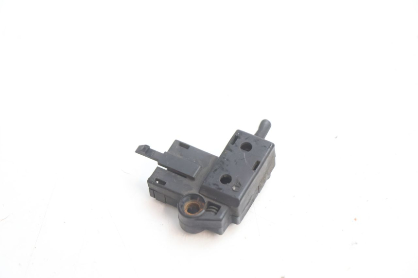 photo de INTERRUPTOR DE EMBREAGEM YAMAHA YZF R GENESIS 750 (1993 - 1998) - Detalhe da peça