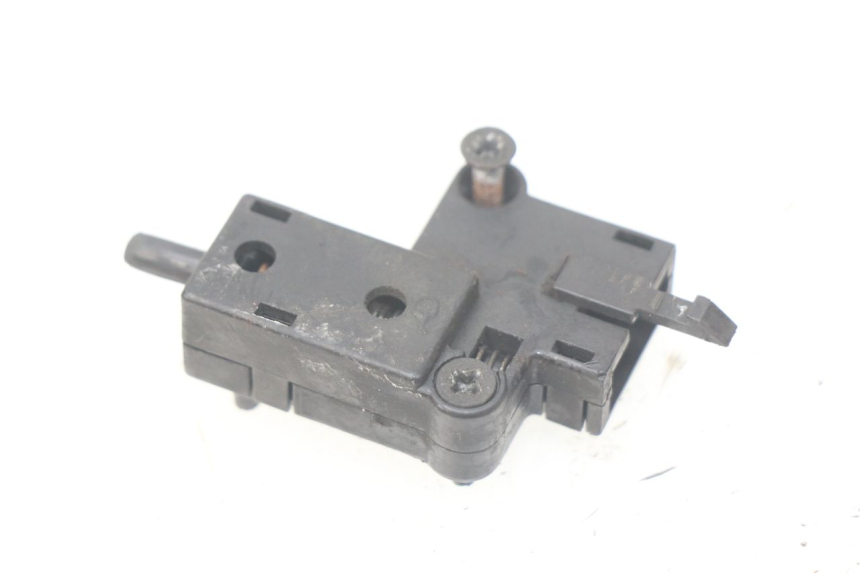 photo de INTERRUPTOR DE EMBREAGEM KAWASAKI Z S 750 (2003 - 2006) - Outro ângulo de visão
