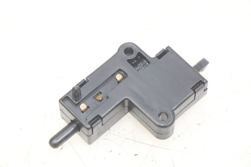 photo de INTERRUPTOR DE EMBREAGEM KAWASAKI Z 750 (2007 - 2013) - Zoom do estado de desgaste