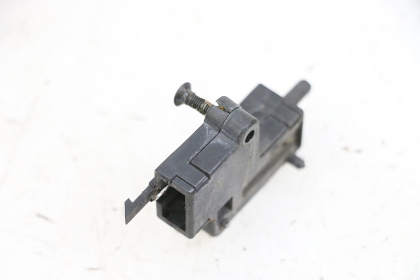 photo de INTERRUPTOR DE EMBREAGEM KAWASAKI ZR 7 750 (1999 - 2004) - Ampliação técnica